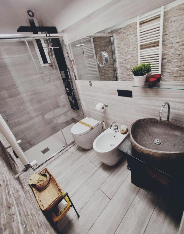Elegant In Inner At Vatican - Netflix And Optical Fiber Appartement *